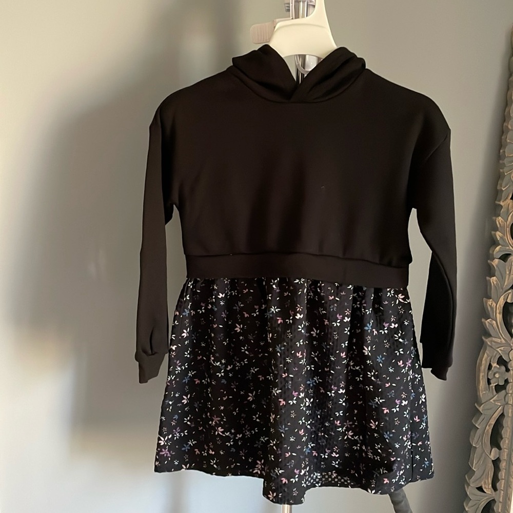 Sweatshirt dress